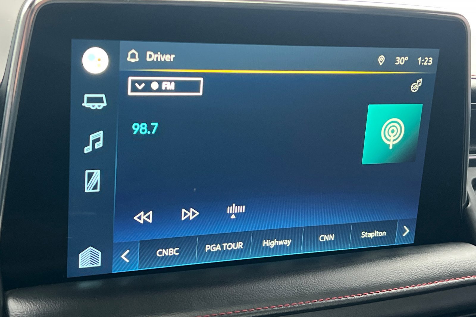 Used 2022 Chevrolet Tahoe RST w/ Sport Performance Package image 16