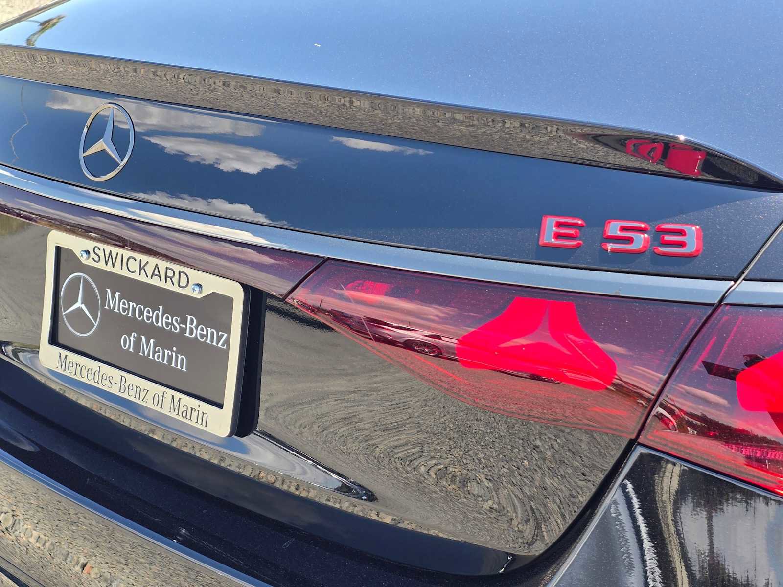 New 2026 Mercedes-Benz E 53 AMG e 4MATIC Sedan image 13