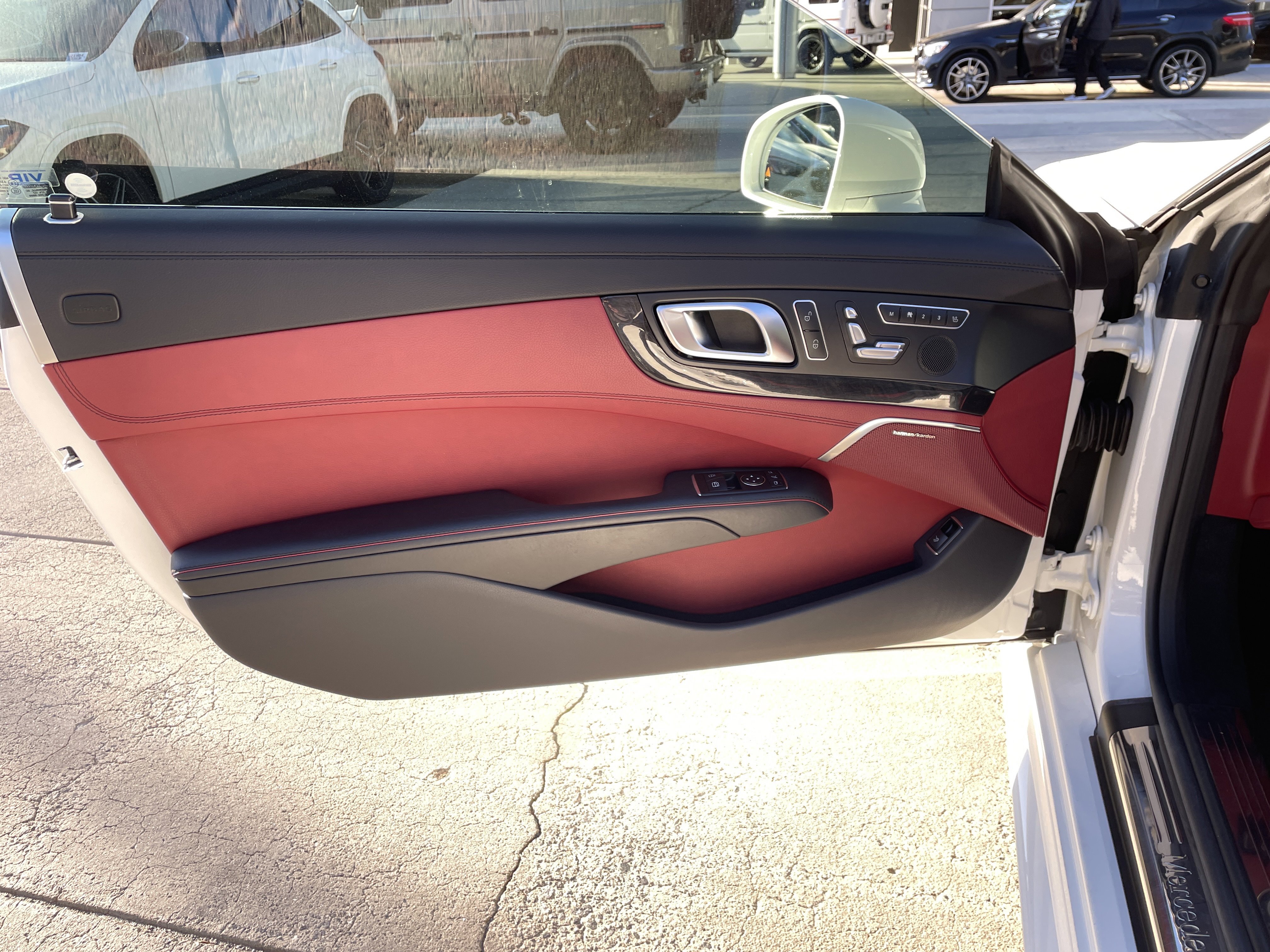 Used 2017 Mercedes-Benz SL 450 image 28