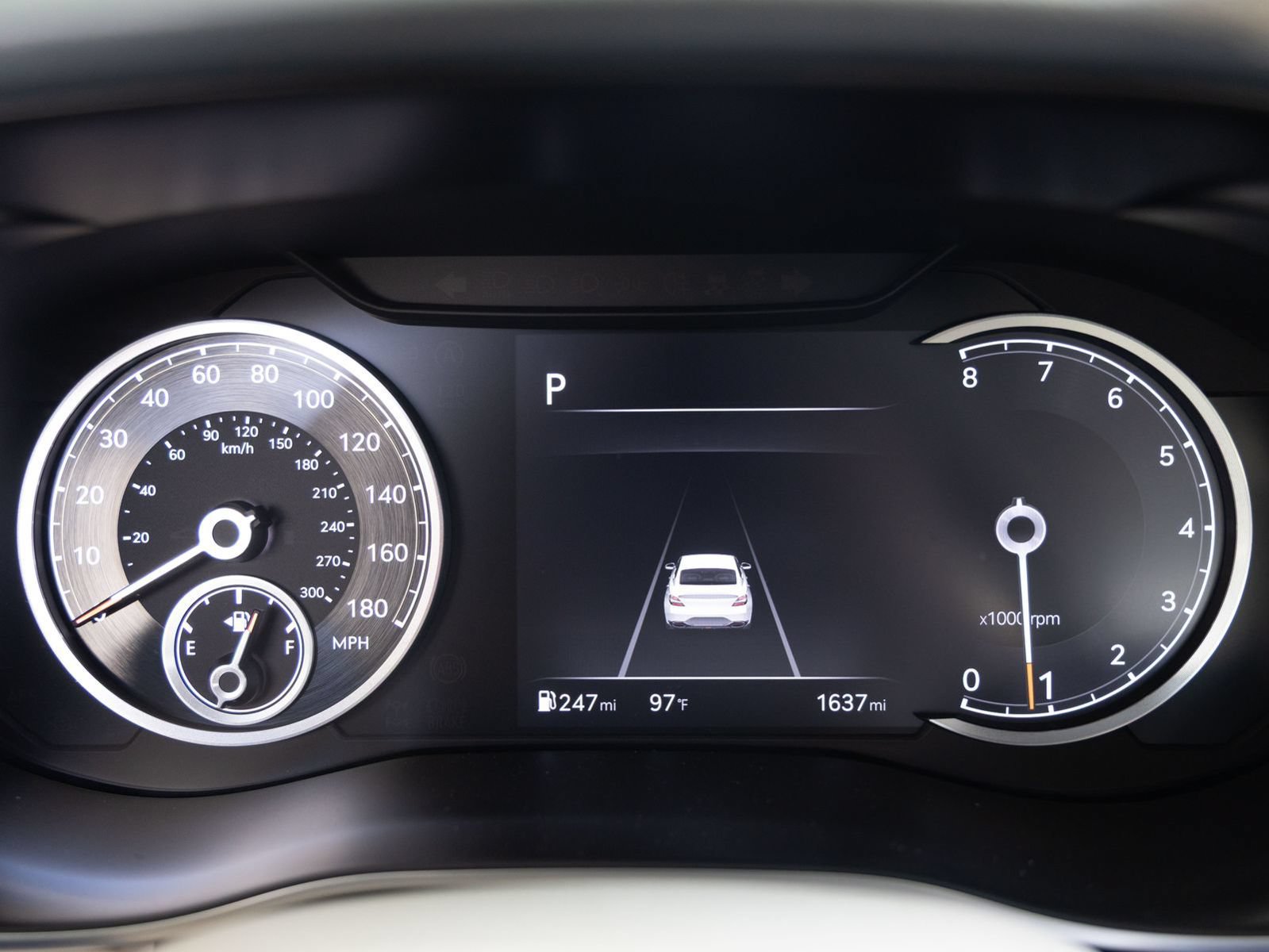 Used 2026 Genesis G70 2.5T Prestige RWD image 22