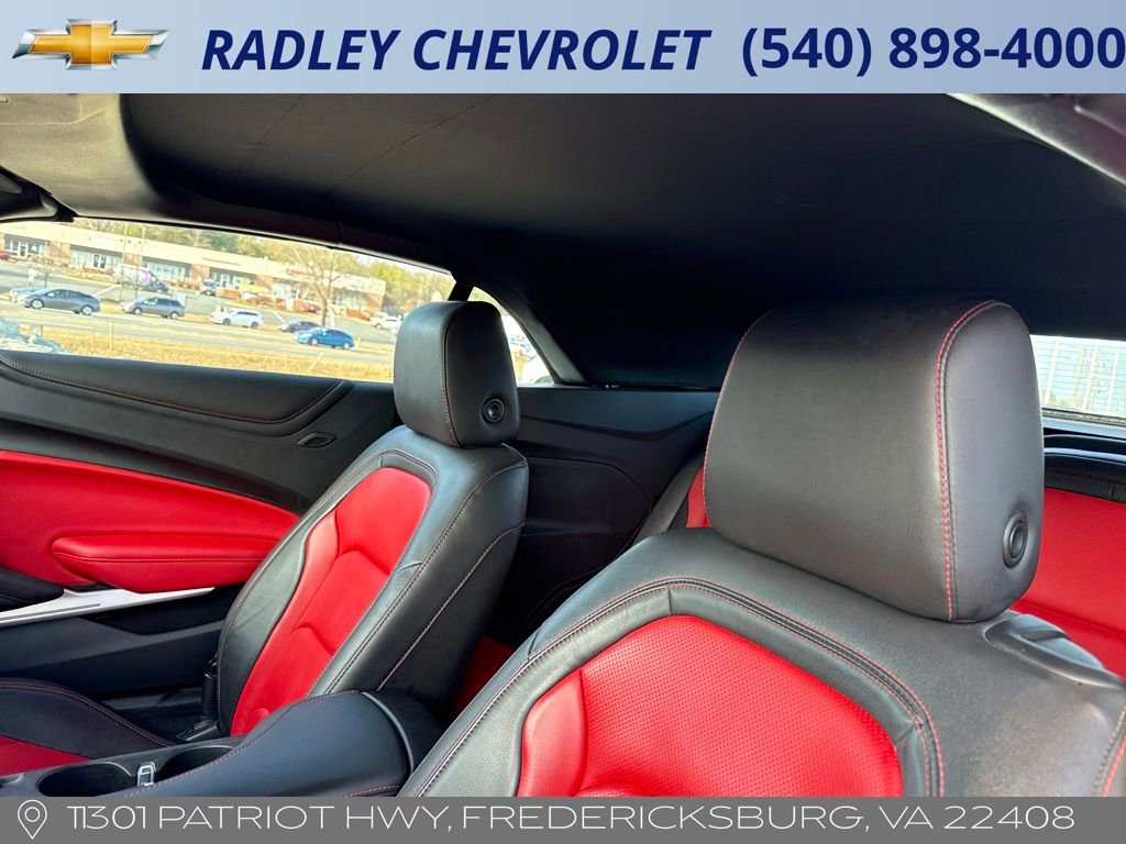 Used 2019 Chevrolet Camaro LT image 14