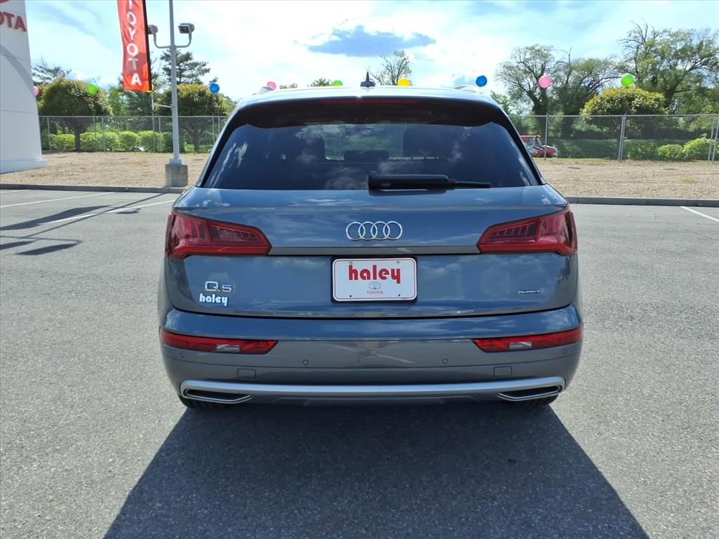 Used 2020 Audi Q5 2.0T Premium Plus w/ Premium Plus Package image 6