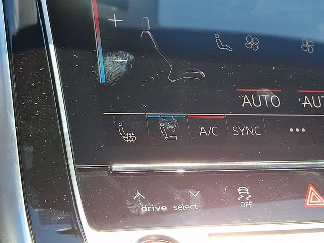 New 2026 Audi SQ7 Prestige image 19