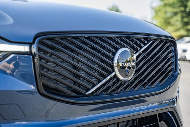 New 2026 Volvo XC60 B5 Ultra w/ Protection Package Premier image 10