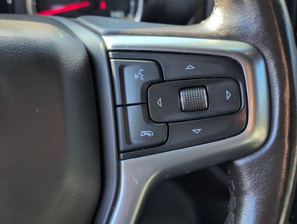 Used 2021 Chevrolet Silverado 1500 LT w/ Bed Protection Package AWD/4WD image 10