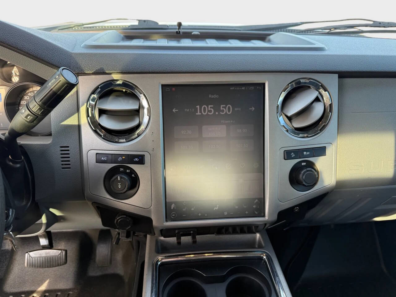 Used 2011 Ford F250 XLT w/ Chrome Pkg image 16