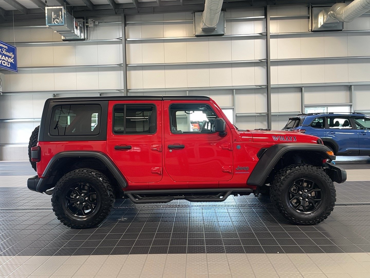 Used 2024 Jeep Wrangler Unlimited AWD/4WD image 12