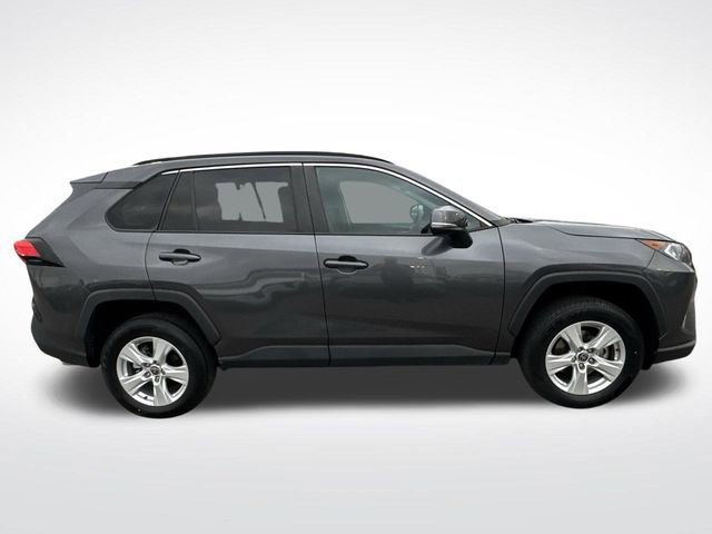 Used 2021 Toyota RAV4 XLE image 7