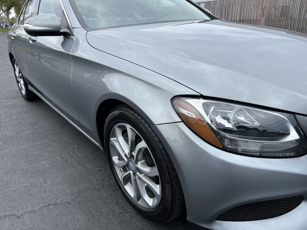 Used 2015 Mercedes-Benz C 300 Sedan image 31