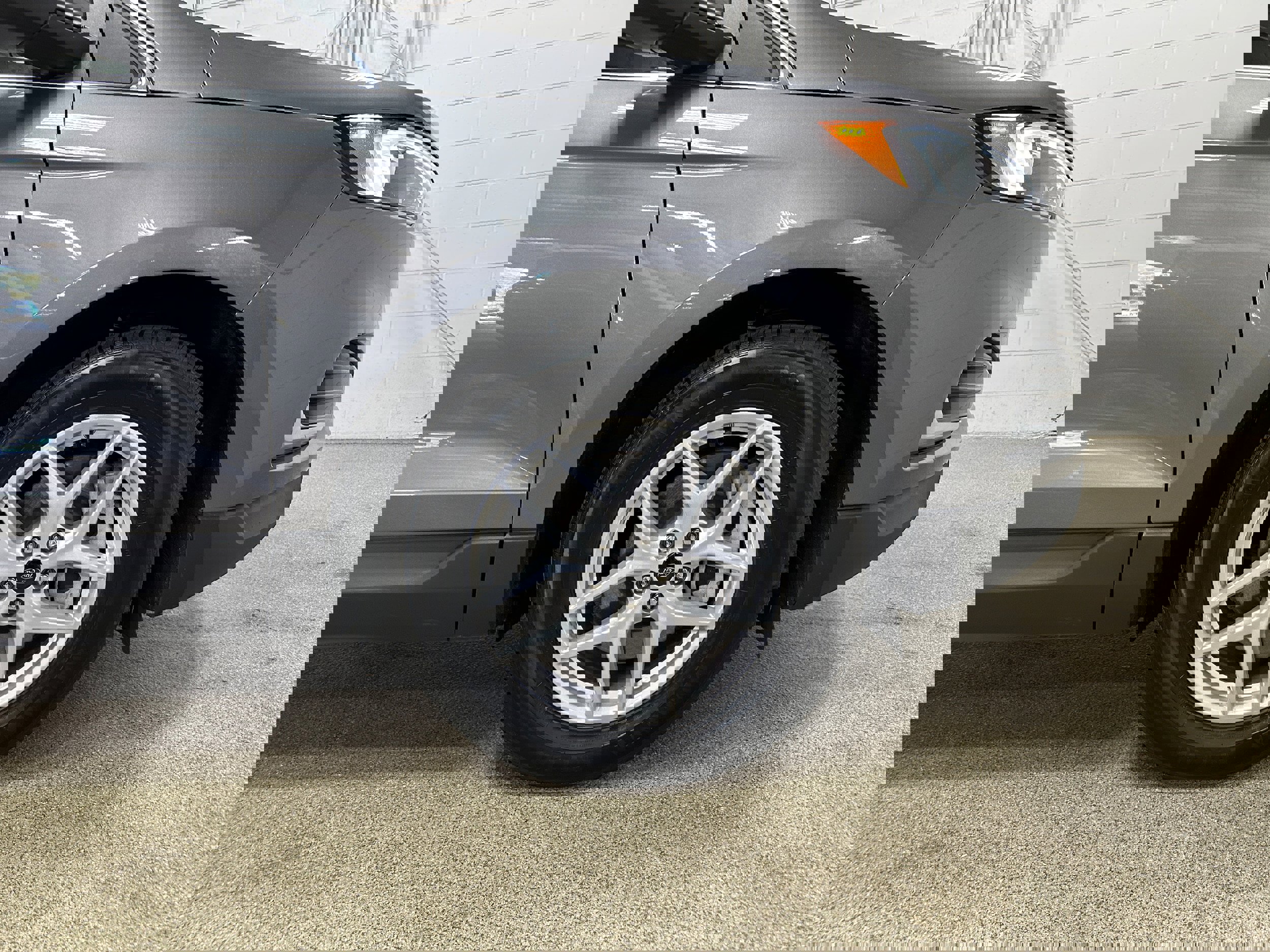 Certified 2024 Ford Edge SEL image 28