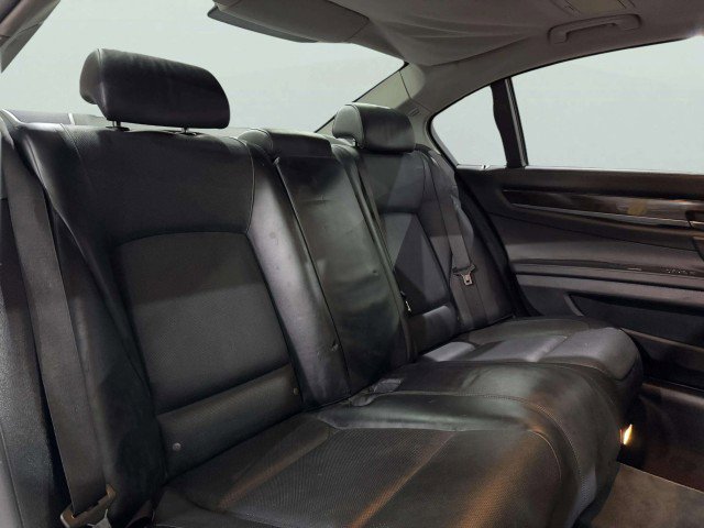 Used 2012 BMW 740Li image 48