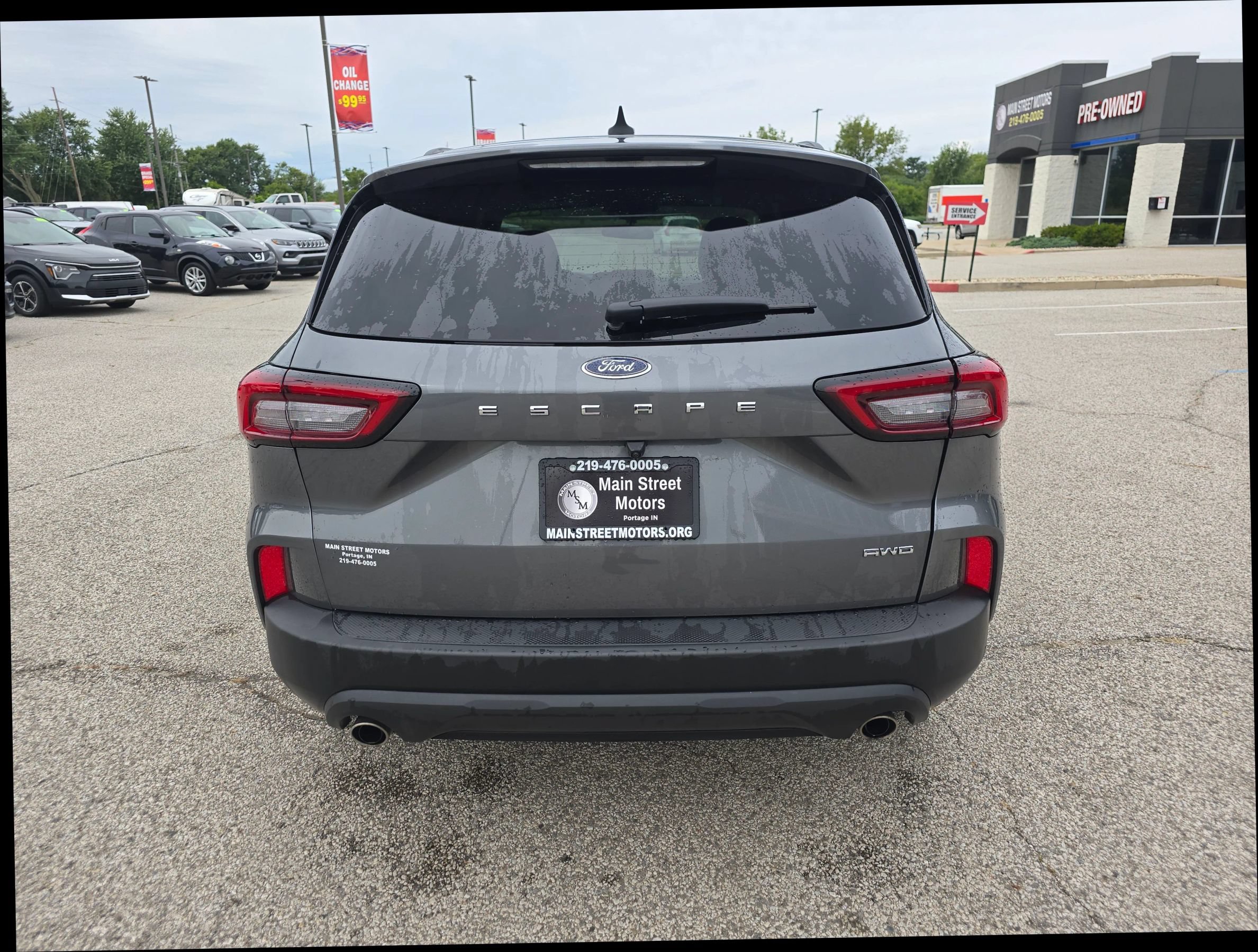 Used 2025 Ford Escape ST-Line AWD/4WD image 3