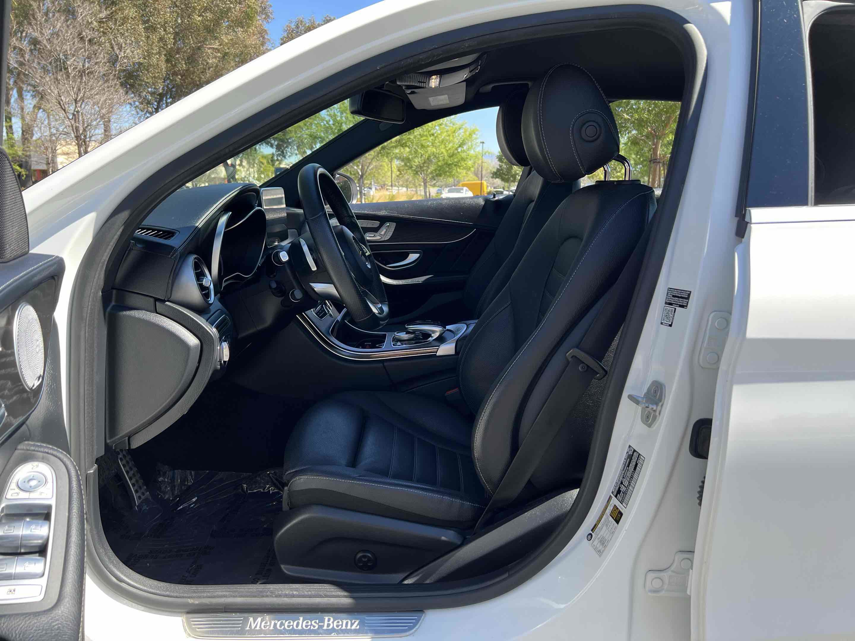 Used 2015 Mercedes-Benz C 300 Sport image 43