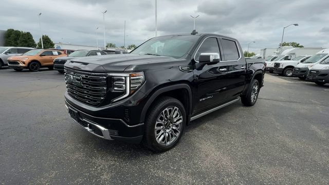 Used 2025 GMC Sierra 1500 Denali Ultimate AWD/4WD image 4