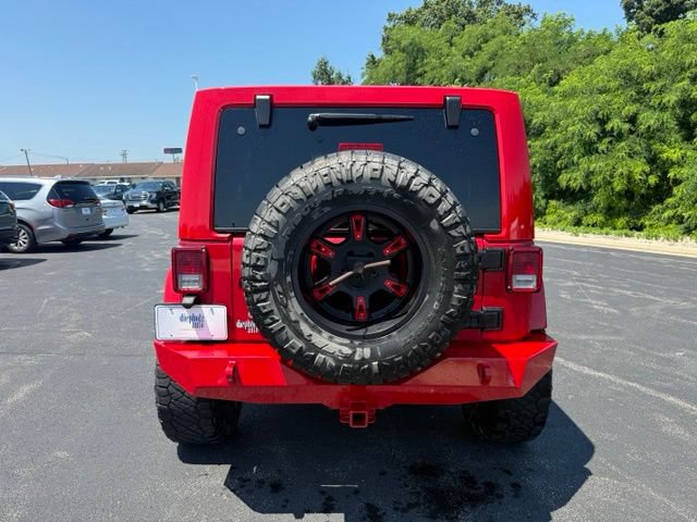 Used 2014 Jeep Wrangler Unlimited Sahara w/ Max Tow Package AWD/4WD image 6