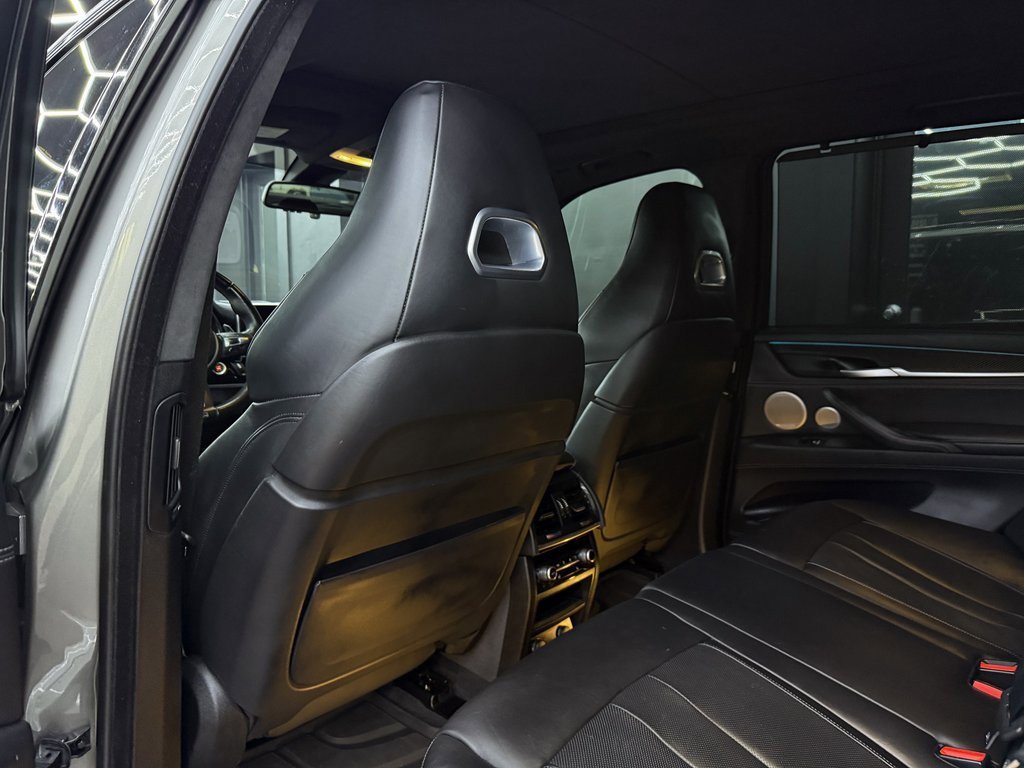 Used 2018 BMW X5 M w/ Executive Package image 20