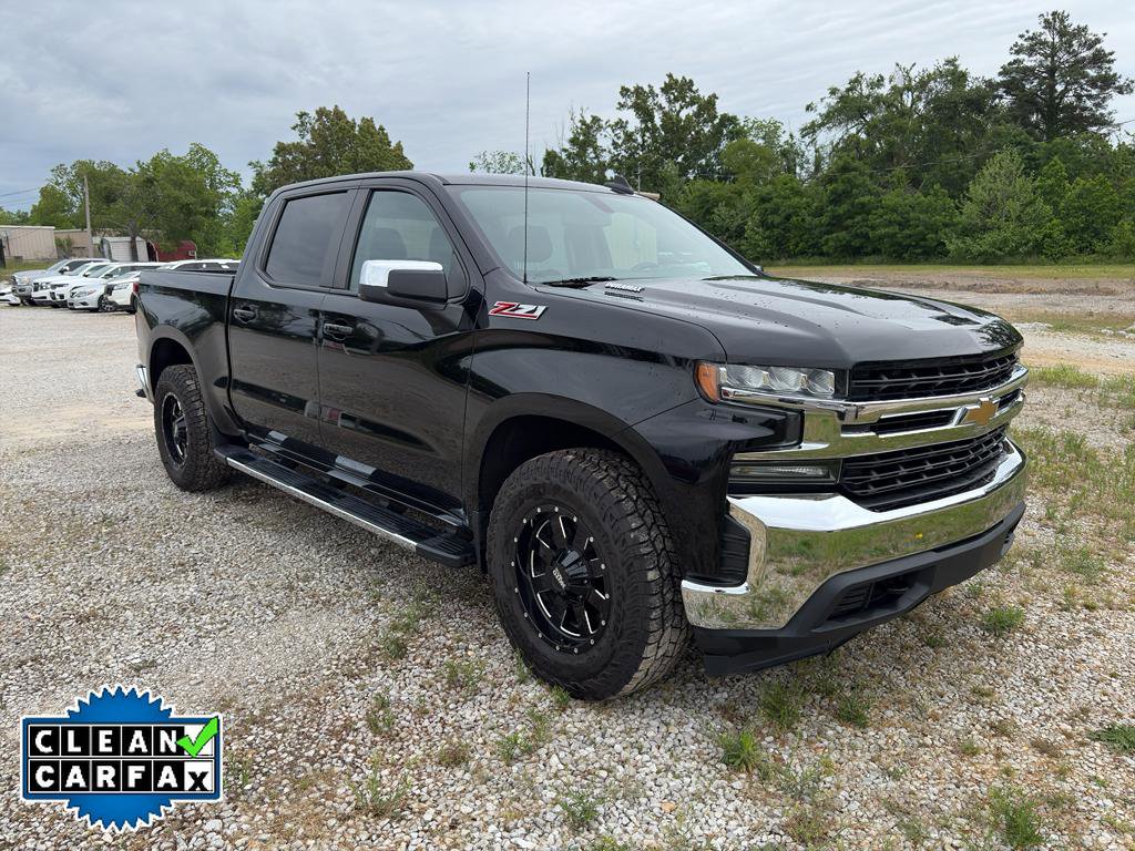 Used 2021 Chevrolet Silverado 1500 LT AWD/4WD image 2