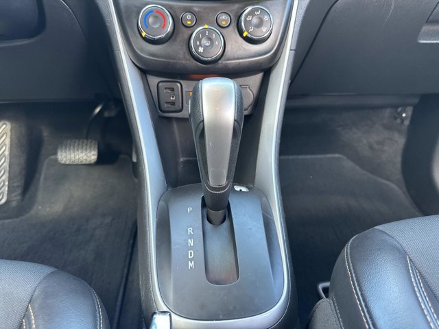 Used 2019 Chevrolet Trax LT w/ LT Convenience Package image 32