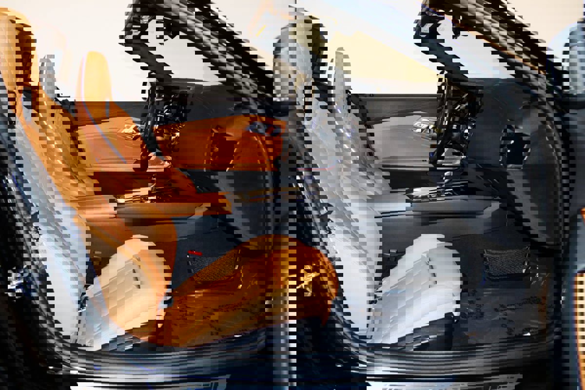 Used 2024 BMW Z4 M40i w/ Premium Package image 56