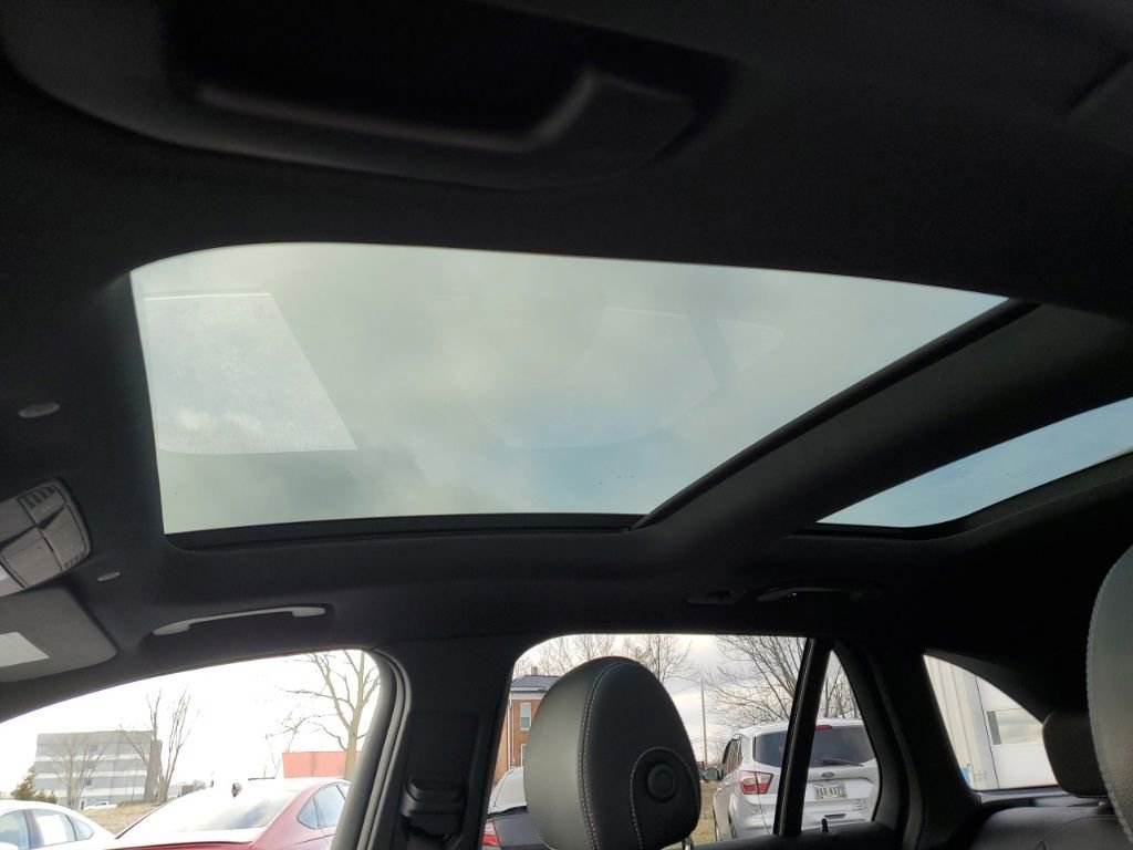 Used 2022 Mercedes-Benz GLC 300 4MATIC image 30