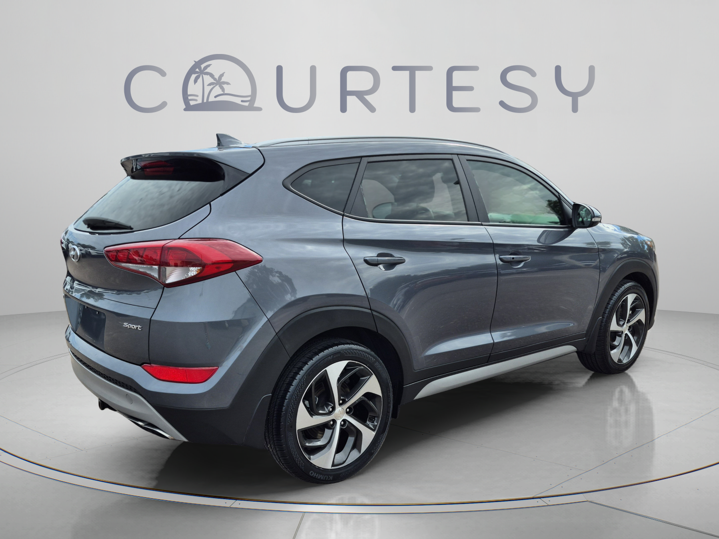 Used 2018 Hyundai Tucson Sport FWD image 5