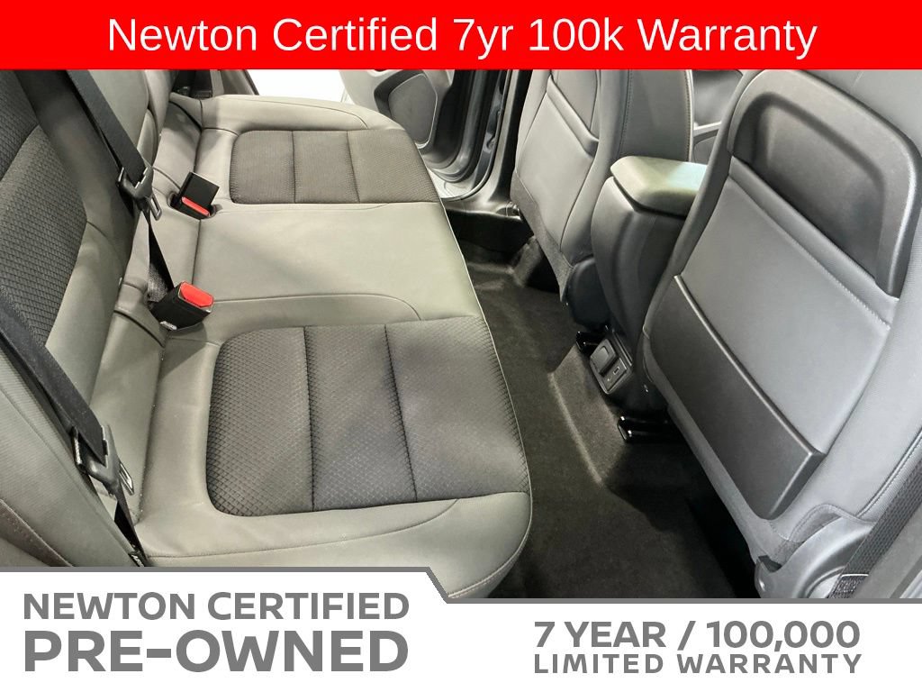 Used 2023 Chevrolet TrailBlazer RS w/ Sun and Liftgate Package FWD image 18