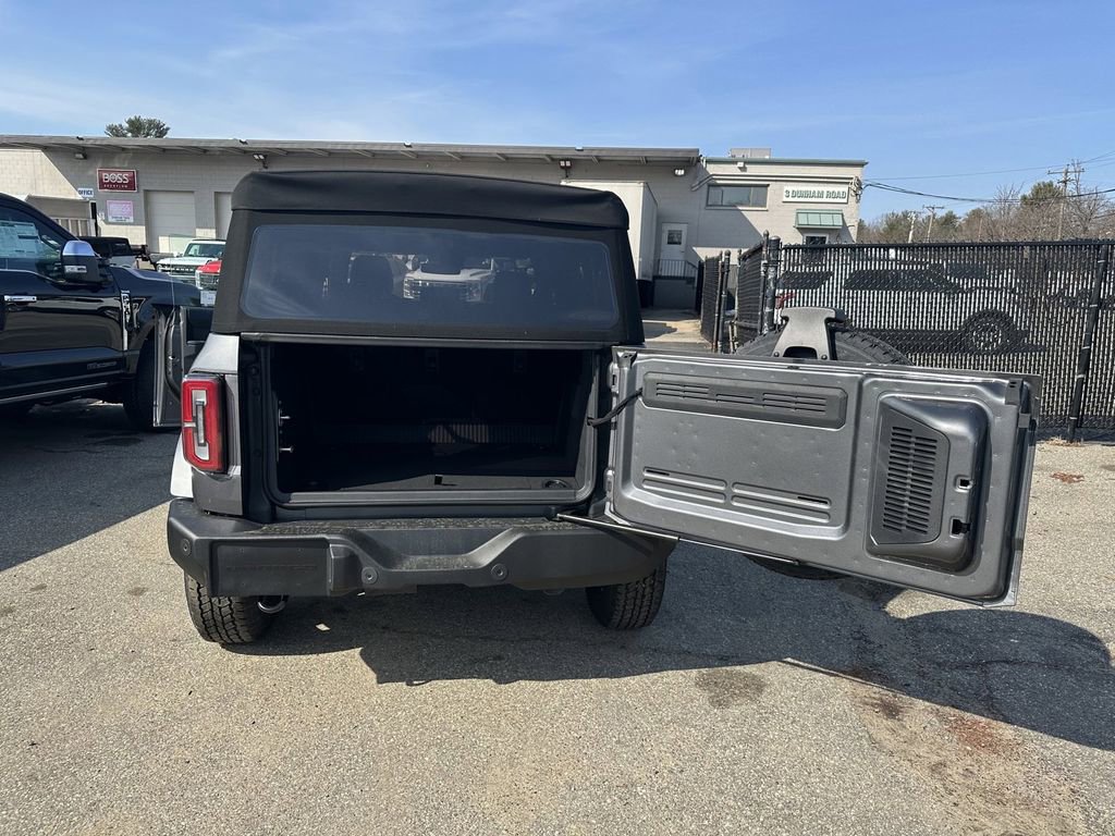 Used 2024 Ford Bronco Outer Banks image 9