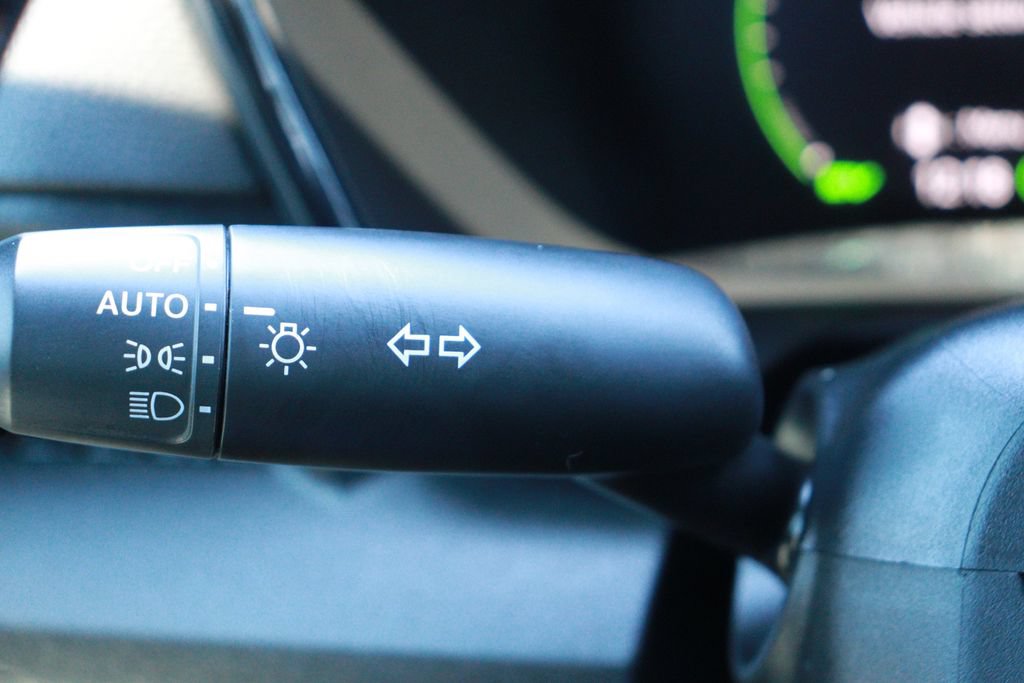 Certified 2025 Honda CR-V Sport image 25