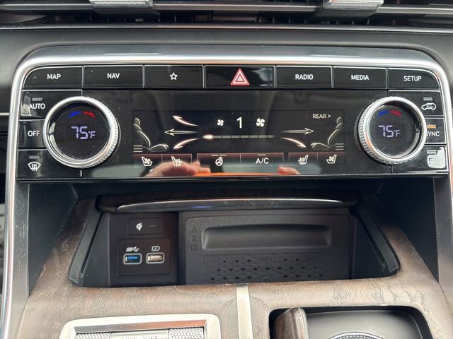 Used 2021 Genesis GV80 3.5T image 25