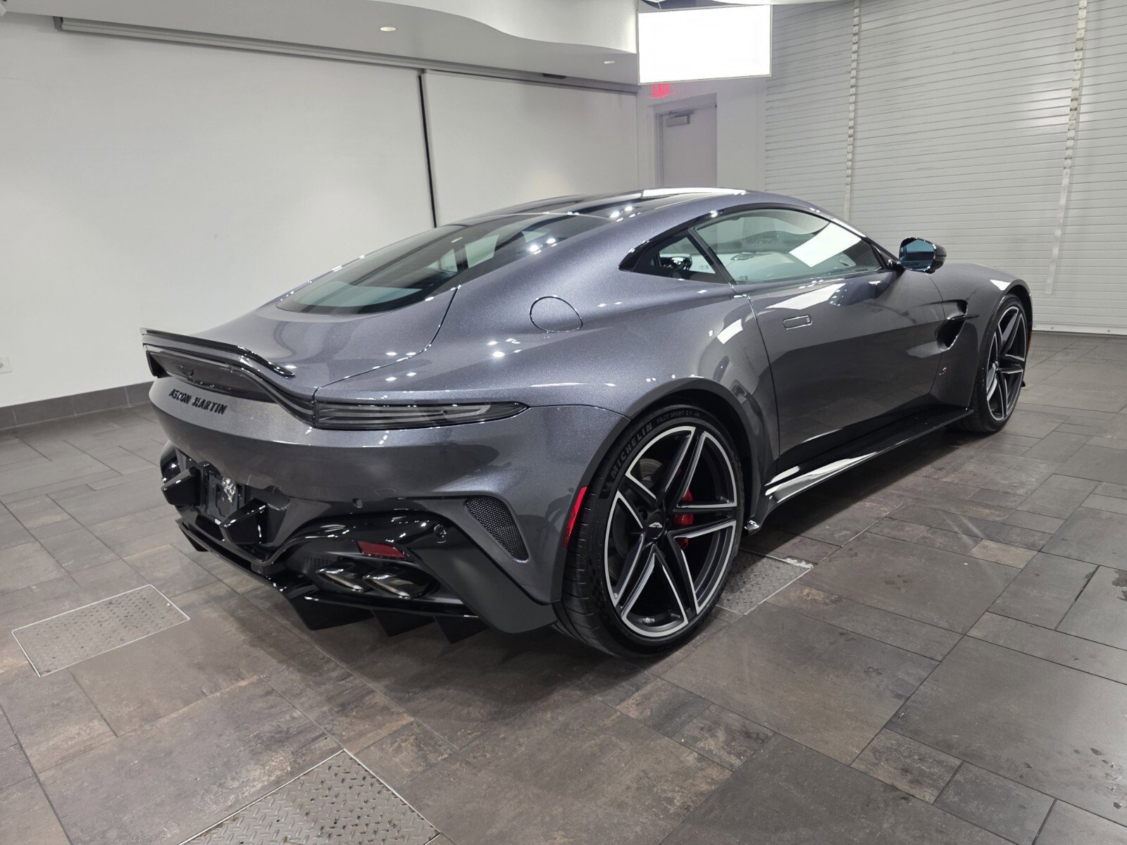 New 2026 Aston Martin V8 Vantage S RWD image 20