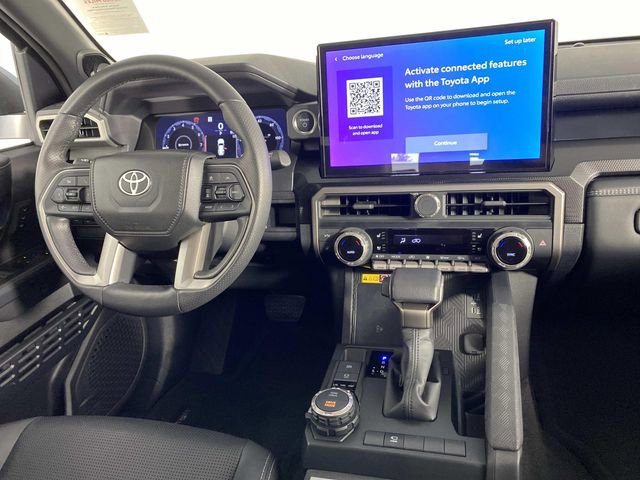 Used 2025 Toyota 4Runner Limited AWD/4WD image 14