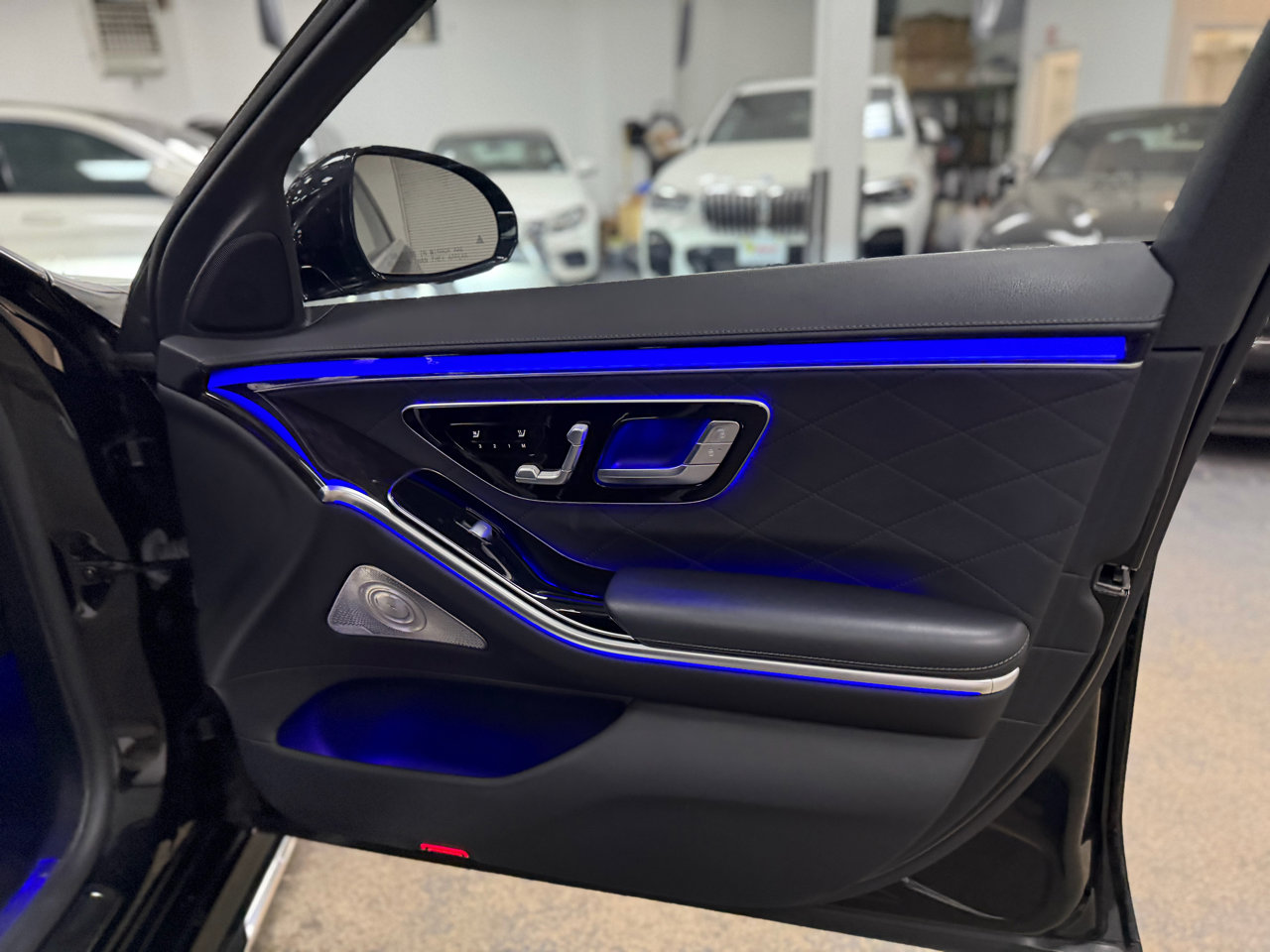 Used 2021 Mercedes-Benz S 580 4MATIC Sedan w/ AMG Line image 38