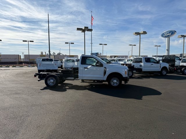 New 2025 Ford F350 XL image 2