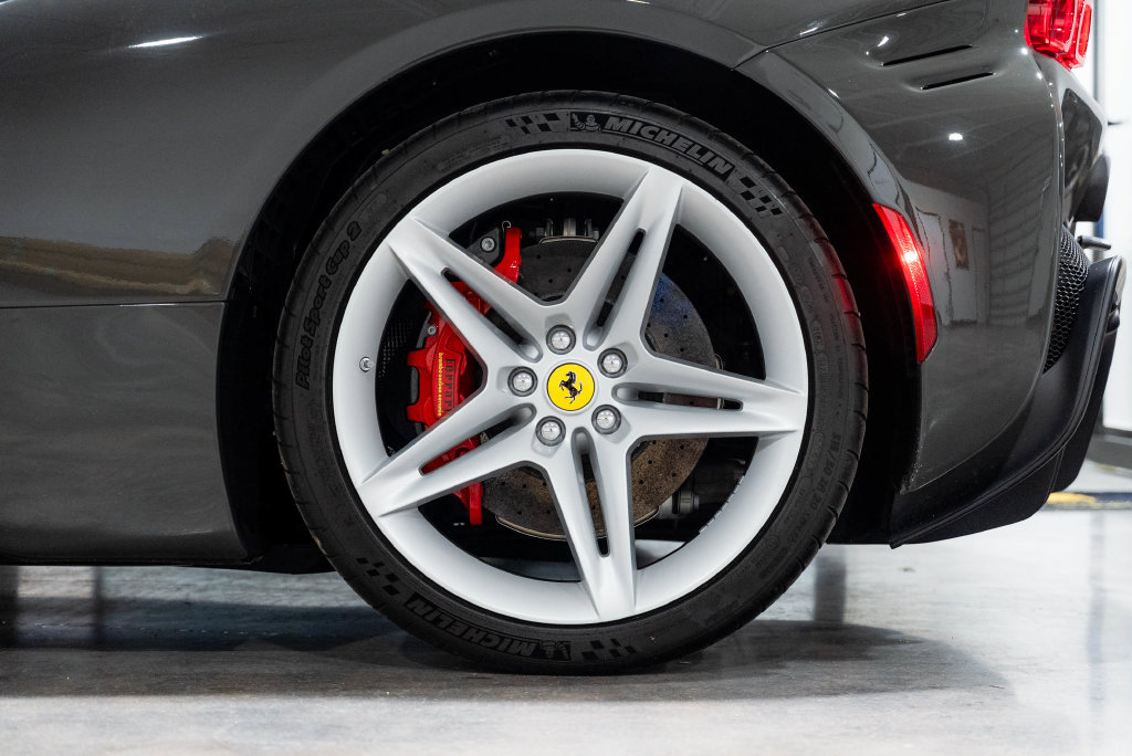 Used 2024 Ferrari SF90 Spider AWD/4WD image 81