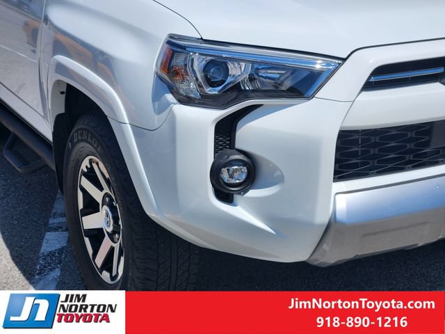 Used 2024 Toyota 4Runner TRD Off-Road Premium w/ Moonroof Package AWD/4WD image 10