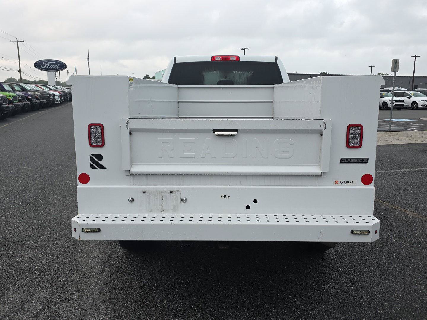 Used 2024 RAM 3500 Tradesman w/ Chrome Appearance Group AWD/4WD image 10
