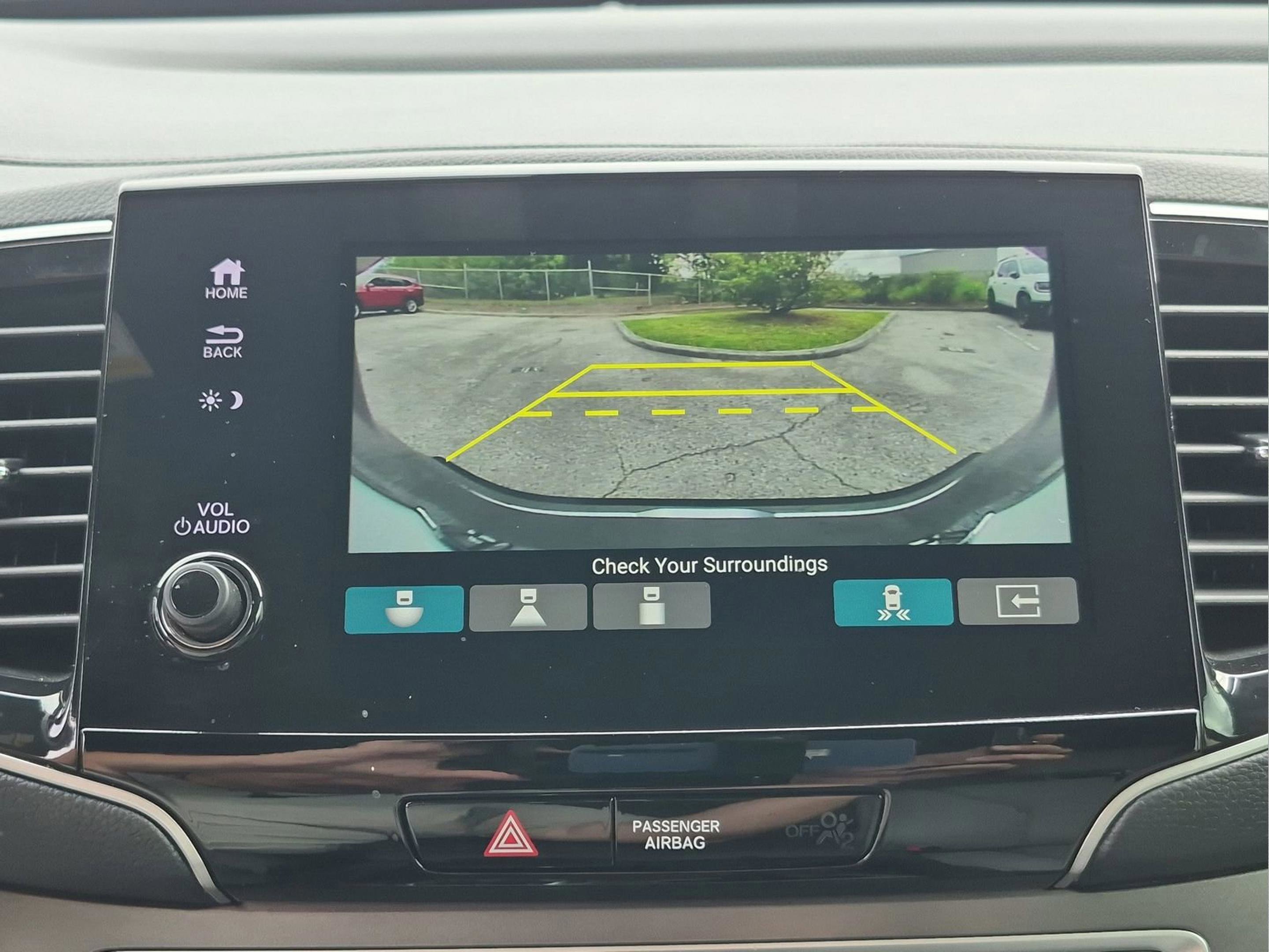 Certified 2025 Honda Passport EX-L image 24