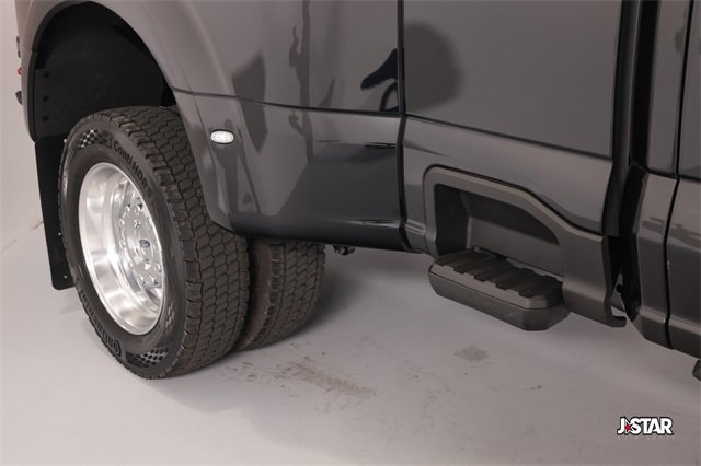 Used 2026 Ford F450 Platinum image 16