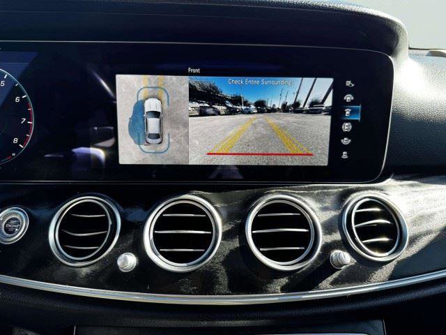 Used 2022 Mercedes-Benz E 350 4MATIC Sedan image 29