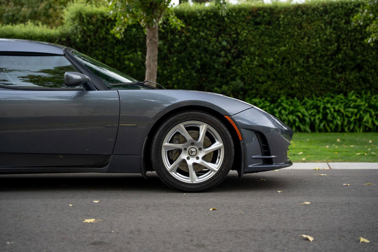 Used 2011 Tesla Roadster Sport image 54
