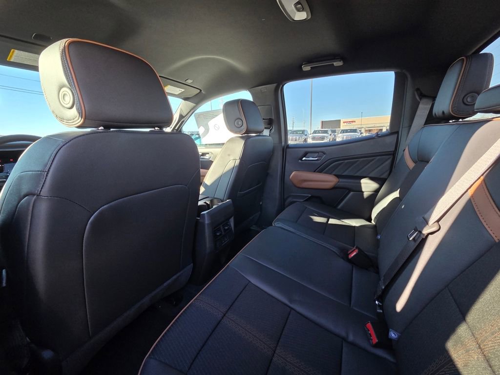 New 2026 GMC Canyon AT4 AWD/4WD image 29