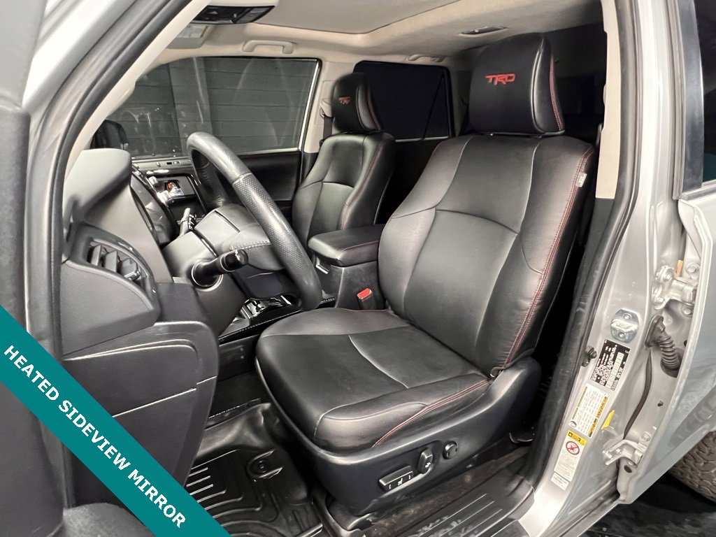 Used 2018 Toyota 4Runner TRD Off-Road Premium image 3