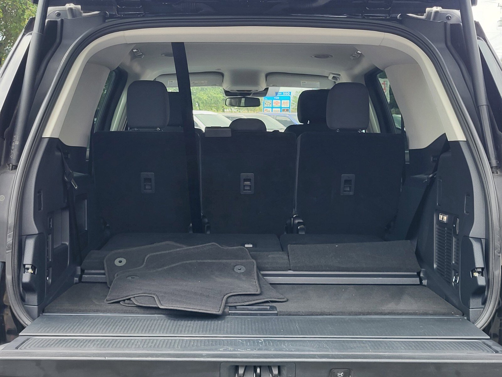 Certified 2025 Ford Expedition Active image 31