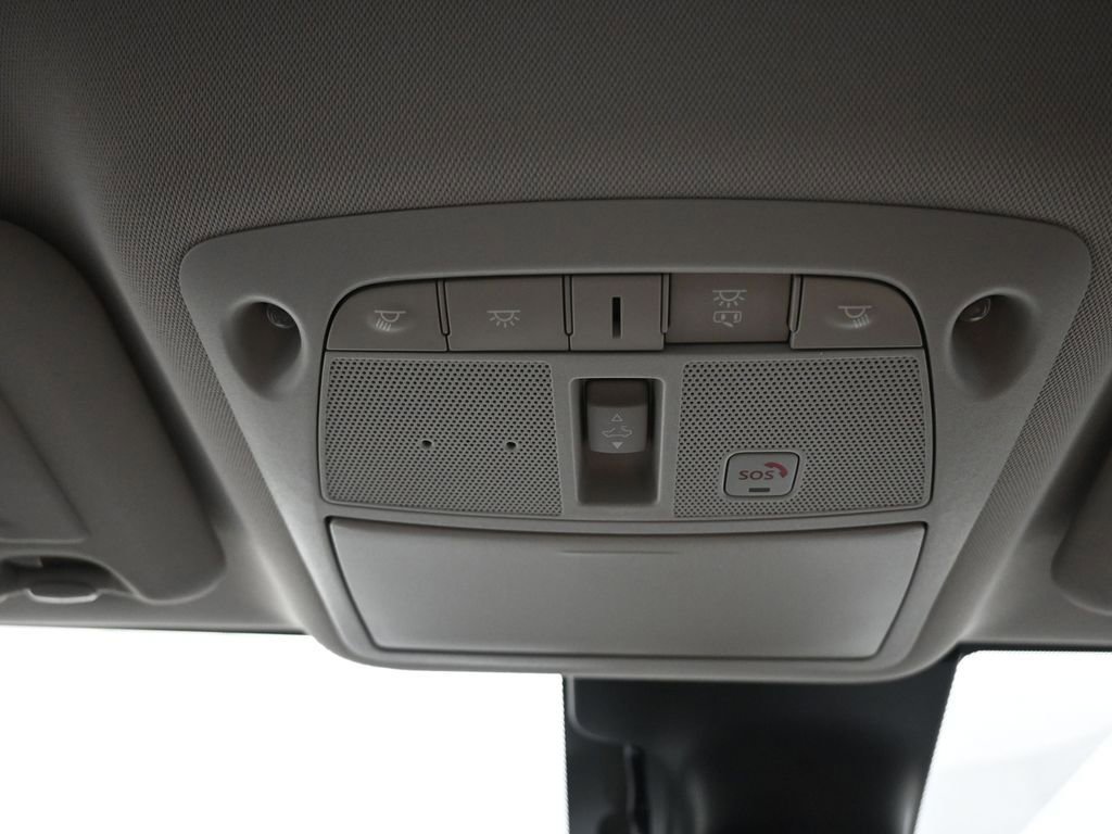 Used 2021 Nissan Rogue Sport SL w/ Premium Package AWD/4WD image 17