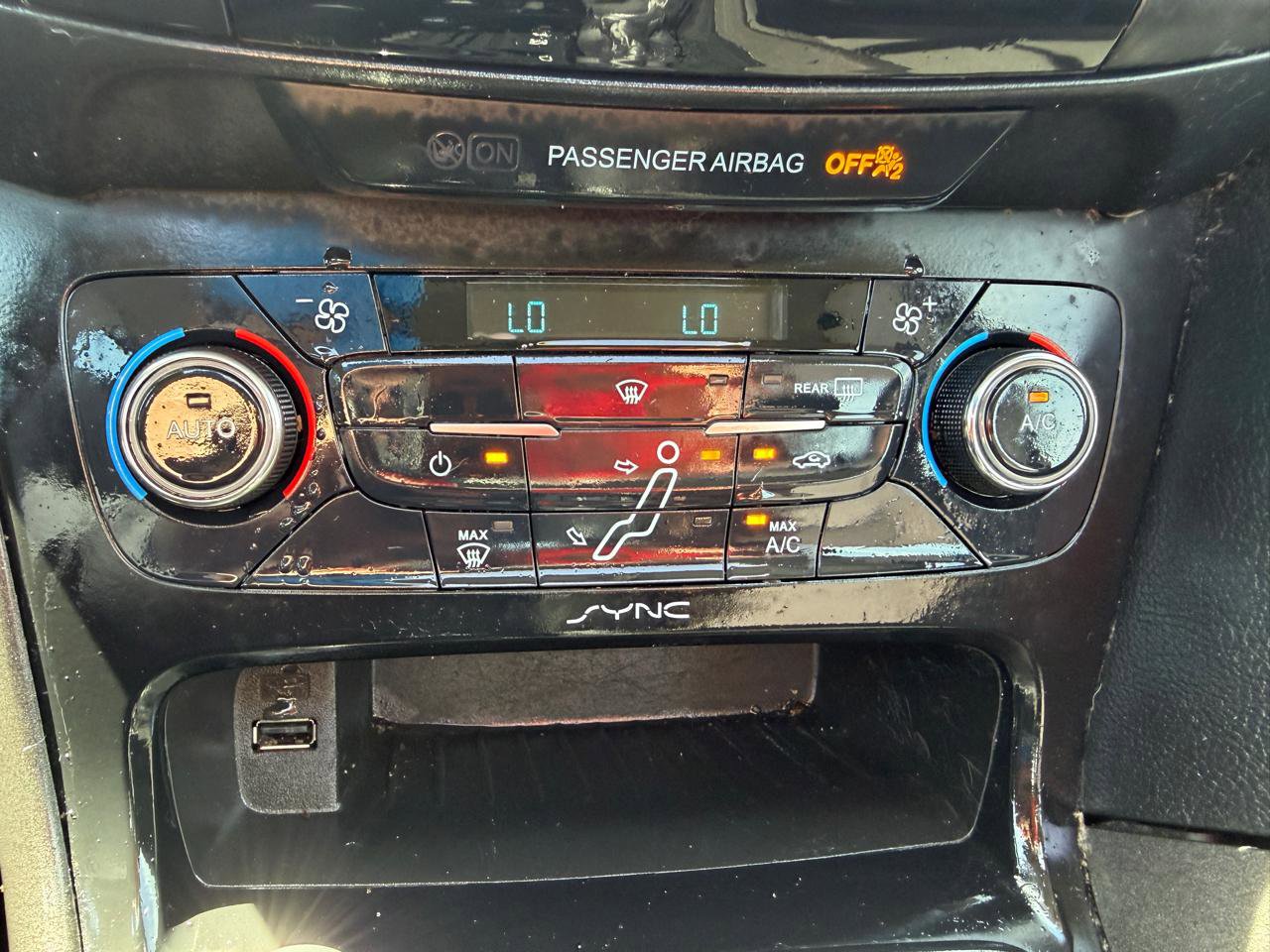 Used 2017 Ford Focus SEL image 20