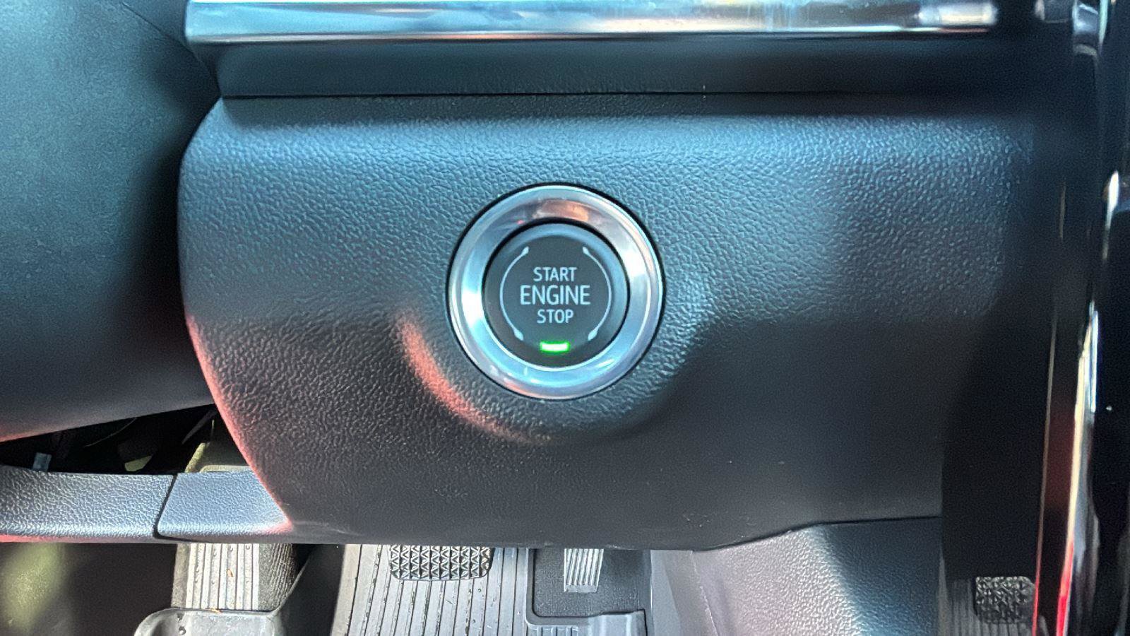 New 2026 GMC Terrain Elevation w/ LPO, Floor Liner Package image 10