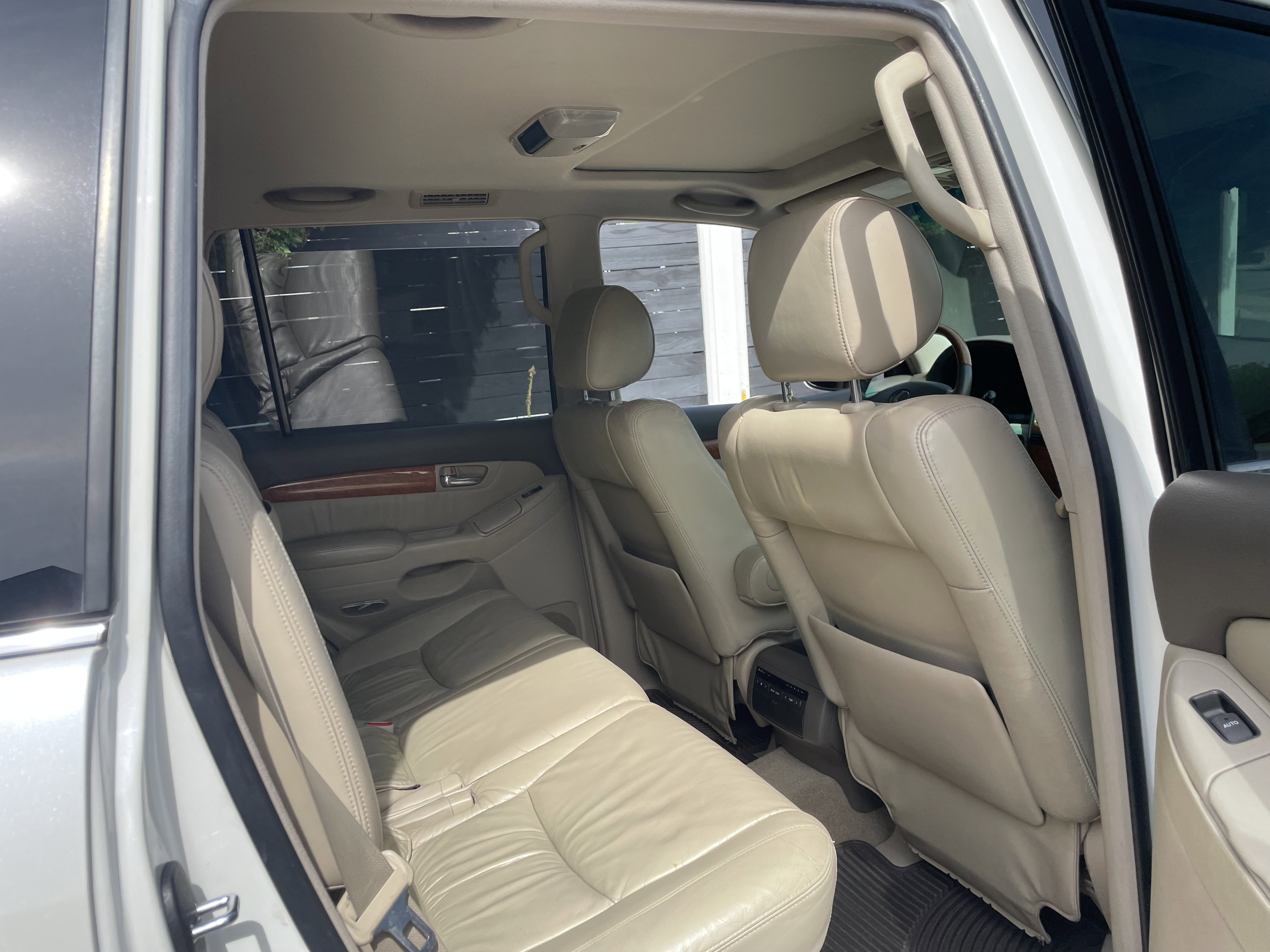 Used 2004 Lexus GX 470 AWD/4WD image 15