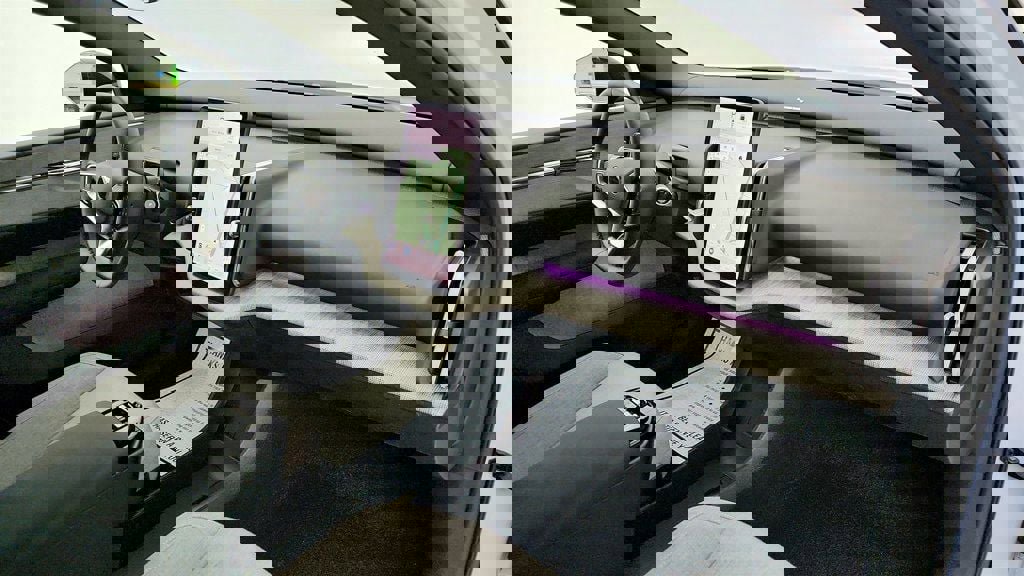 Used 2025 Volvo EX30 Ultra image 26