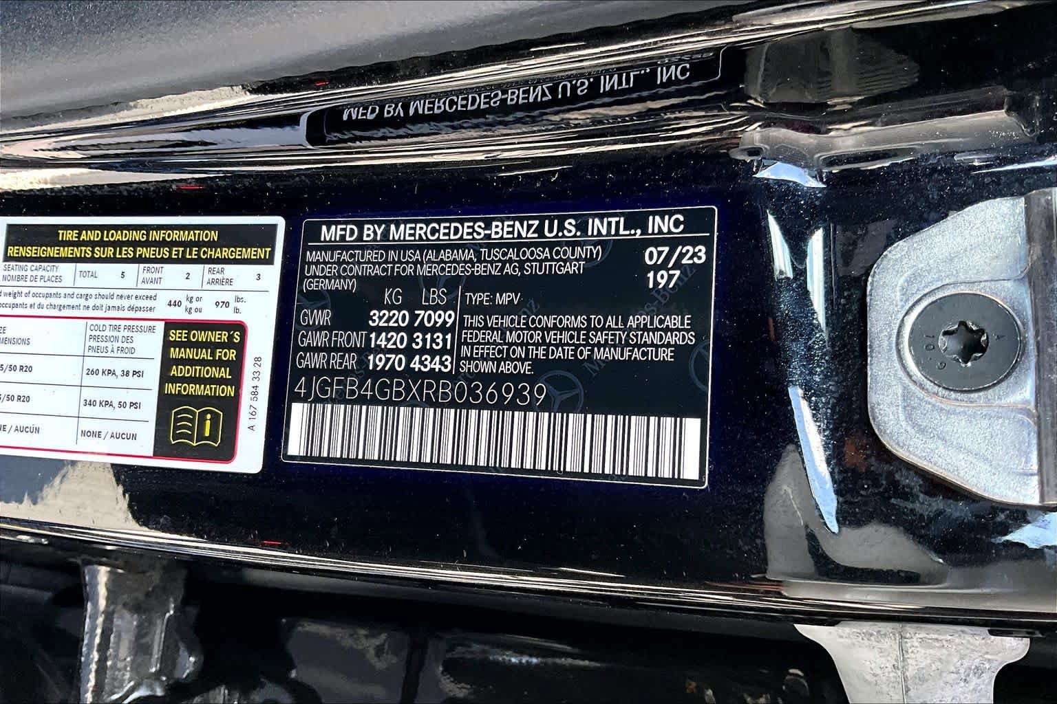 Used 2024 Mercedes-Benz GLE 450e 4MATIC image 34