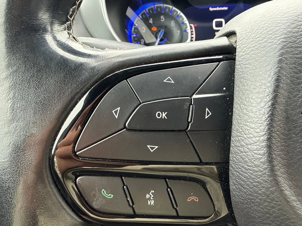 Used 2019 Chrysler Pacifica Touring-L Plus w/ S Appearance Package FWD image 19